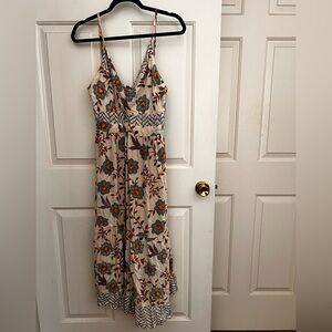 Elegant Floral Maxi Dress with Spaghetti Straps